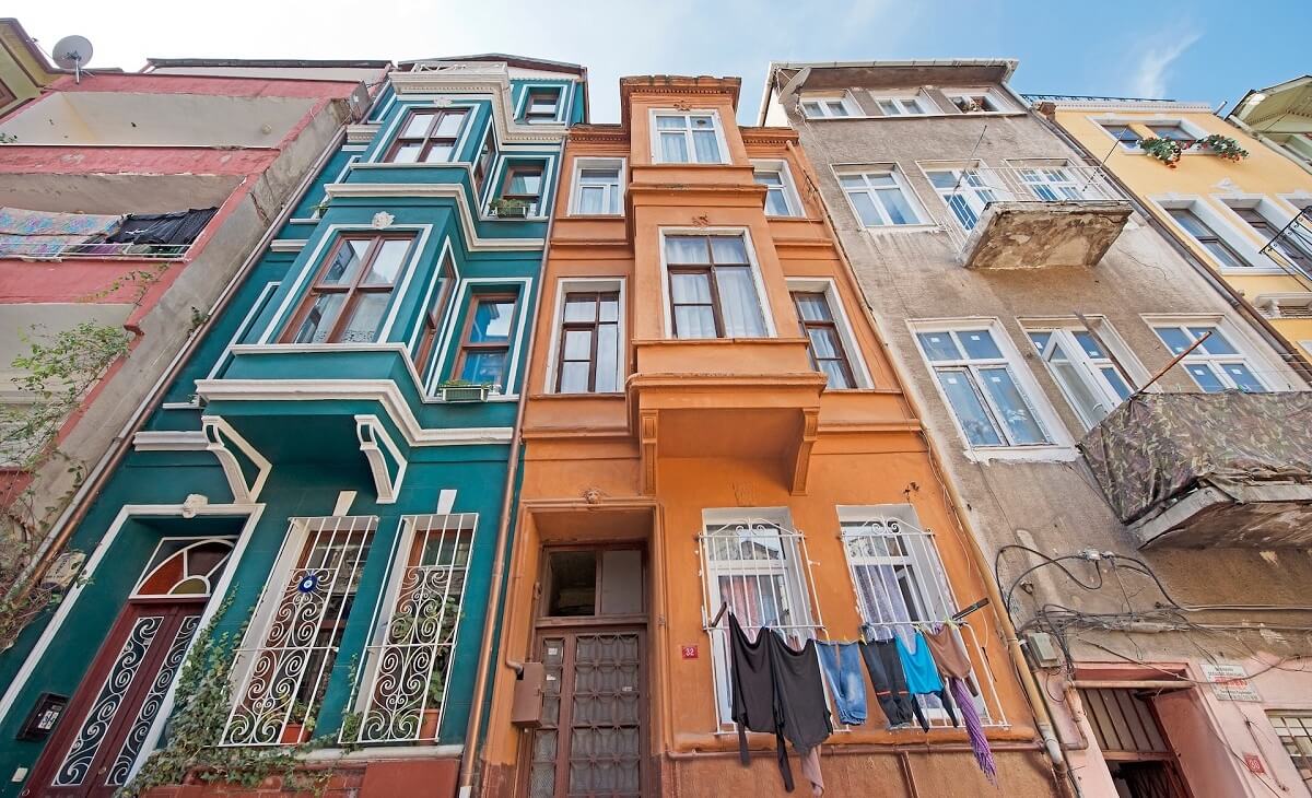 استانبول رنگارنگ:‌ خیابان ها و خانه هایی که شهر را زیبا میکنند