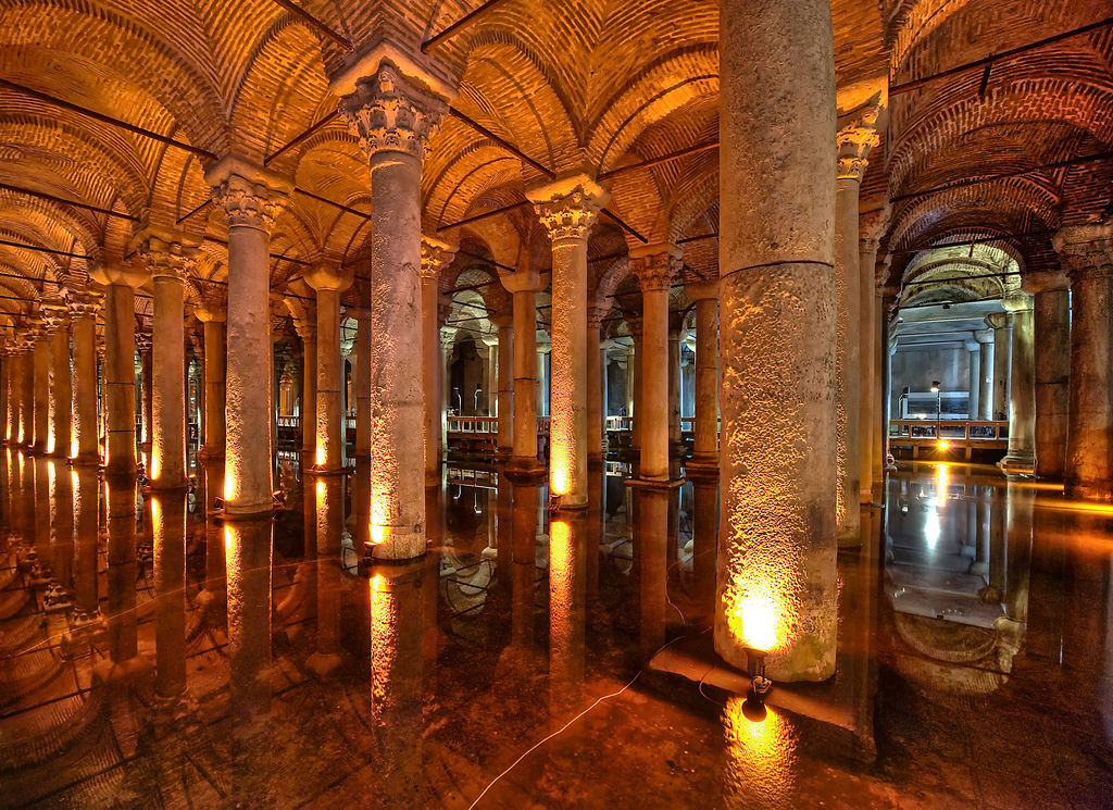 A guide to the Basilica Cistern in Istanbul